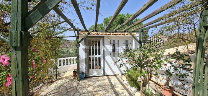 Image No.24-3 Bed Villa for sale