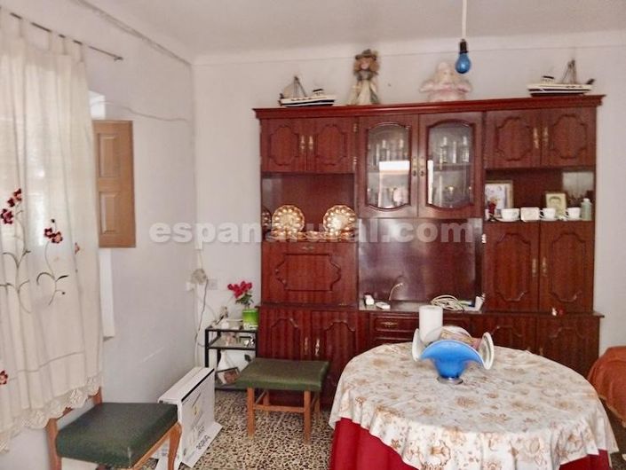 Image No.4-Maison de campagne de 6 chambres à vendre à Oria