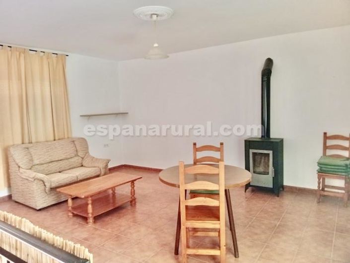 Image No.2-3 Bed Country House for sale