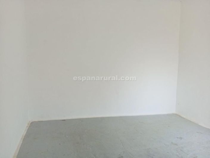 Image No.10-3 Bed Village House for sale