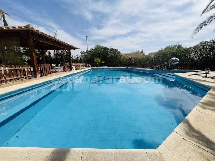Image No.27-4 Bed Country House for sale