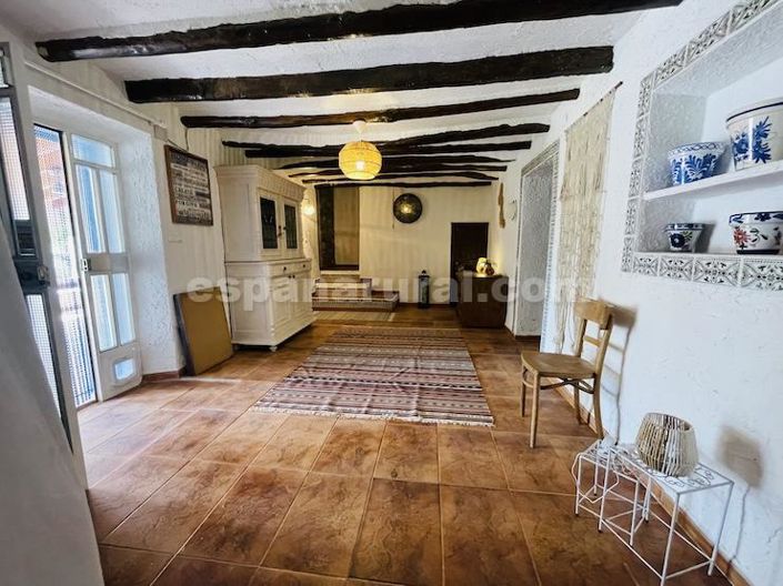 Image No.5-4 Bed Country House for sale