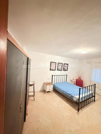 Image No.10-8 Bed Country House for sale