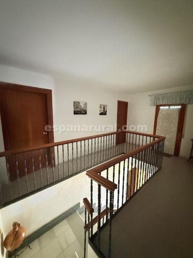 Image No.15-8 Bed Country House for sale
