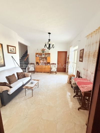 Image No.6-8 Bed Country House for sale
