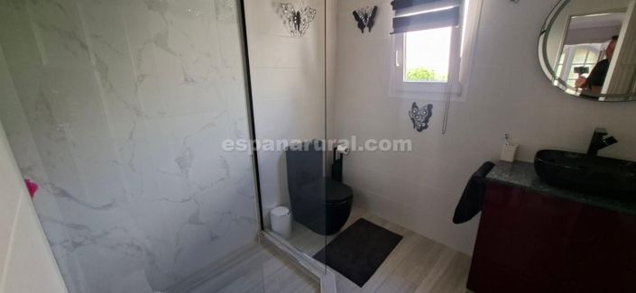 Image No.11-6 Bed Villa for sale