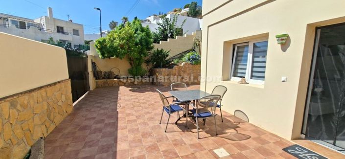 Image No.15-6 Bed Villa for sale