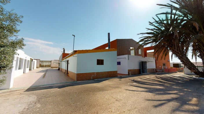 Image No.1-Maison de ville de 5 chambres à vendre à Alicante