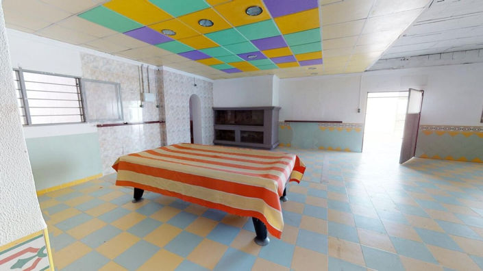 Image No.13-5 Bed Townhouse for sale