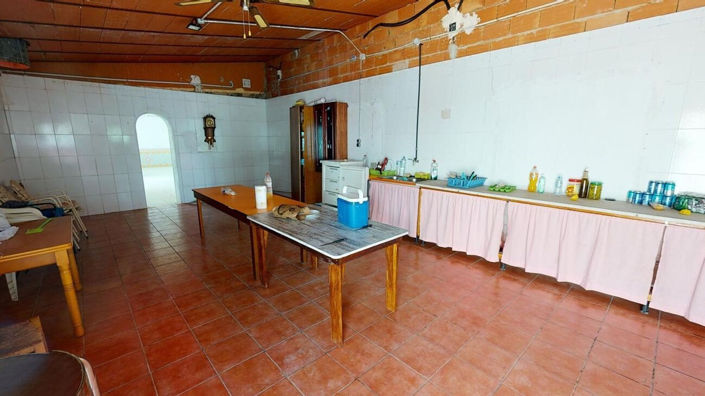 Image No.17-5 Bed Townhouse for sale