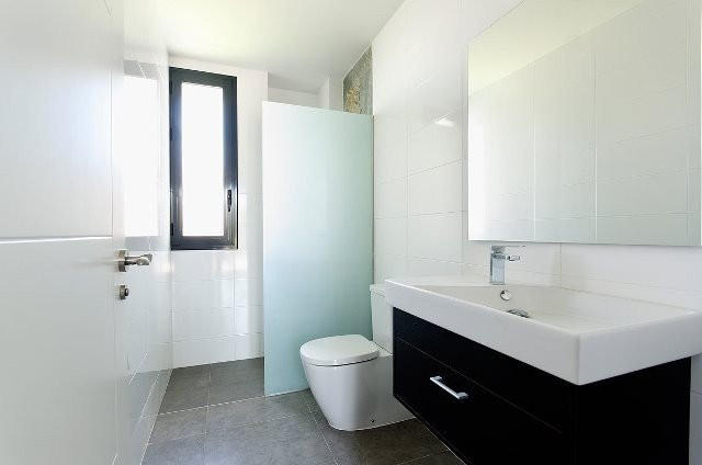 Image No.6-3 Bed Villa for sale