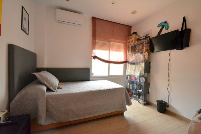 Image No.39-4 Bed Country House for sale