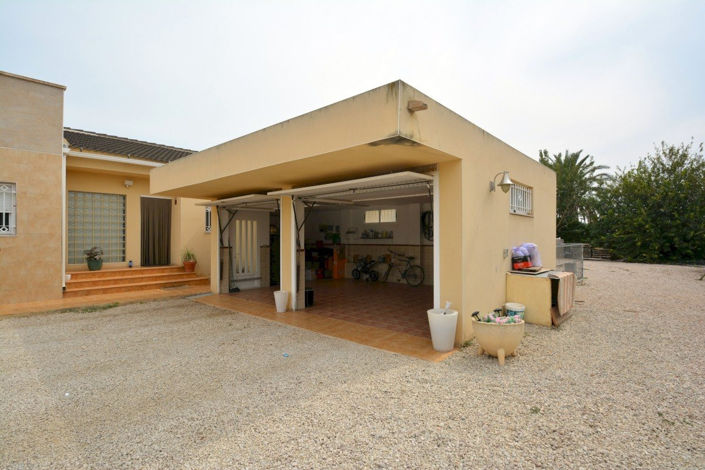 Image No.7-4 Bed Country House for sale