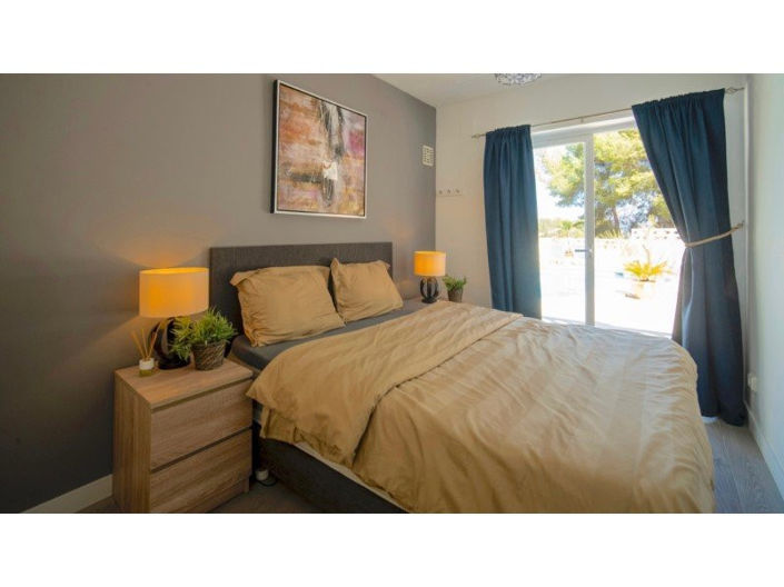 Image No.12-4 Bed Villa for sale