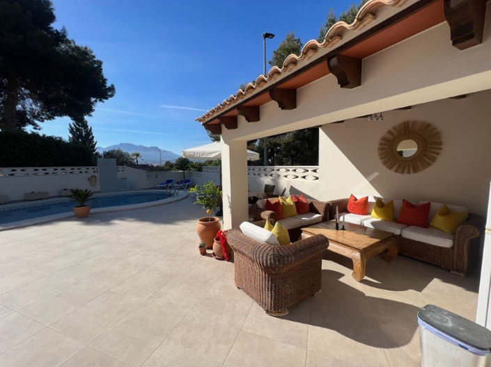 Image No.17-4 Bed Villa for sale