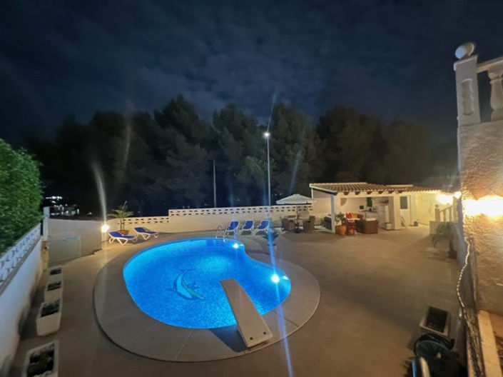 Image No.29-4 Bed Villa for sale