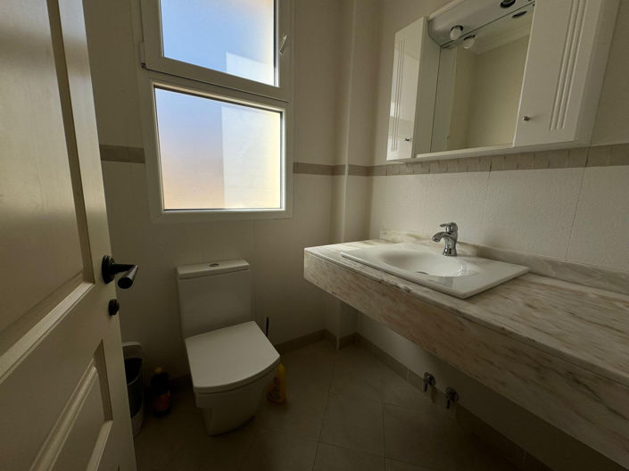 Image No.20-4 Bed Villa for sale