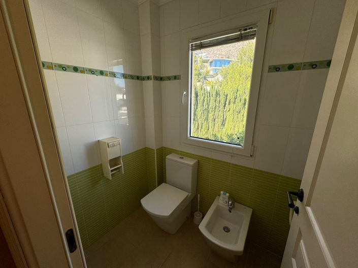 Image No.22-4 Bed Villa for sale