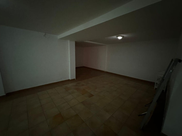 Image No.31-4 Bed Villa for sale