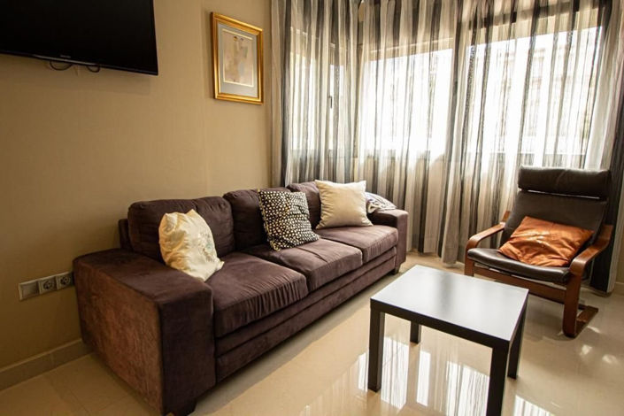 Image No.18-6 Bed Villa for sale