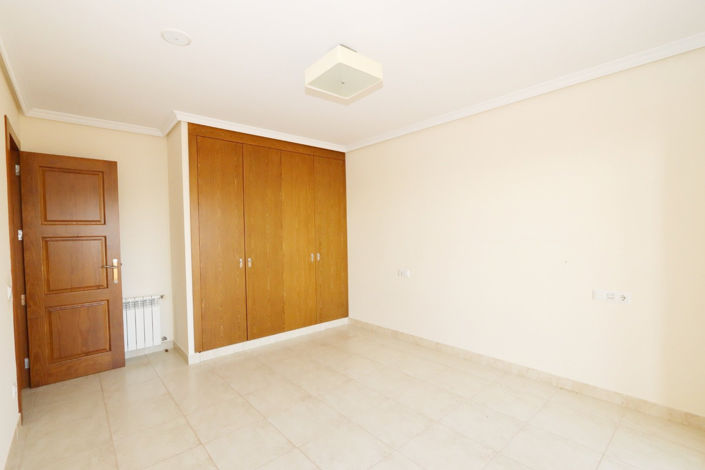 Image No.50-Villa de 5 chambres à vendre à Valencia