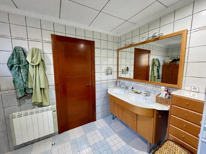 Image No.27-7 Bed Villa for sale