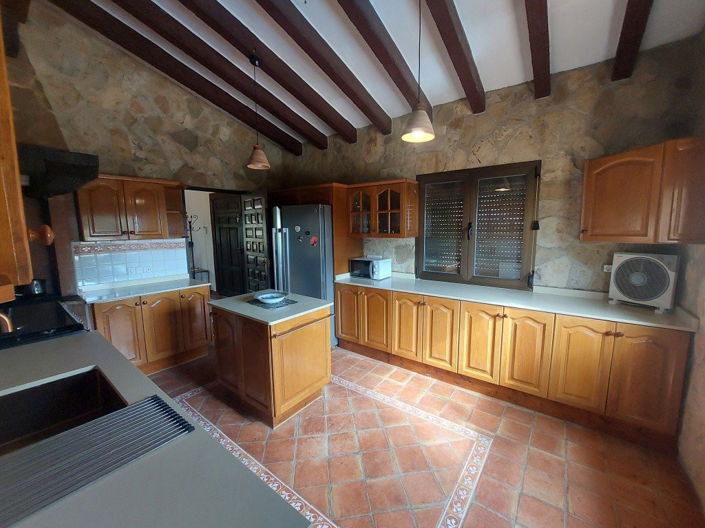Image No.9-4 Bed Villa for sale