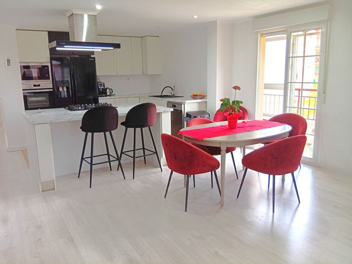 Image No.3-3 Bed Apartment for sale