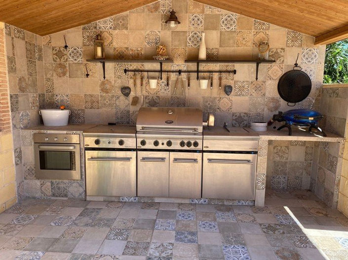 Image No.21-5 Bed Country House for sale