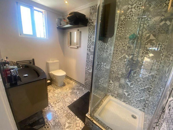 Image No.31-5 Bed Country House for sale