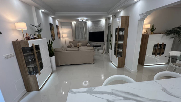 Image No.14-5 Bed Villa for sale