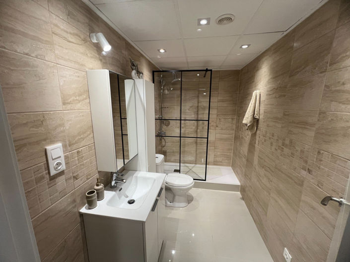 Image No.20-5 Bed Villa for sale