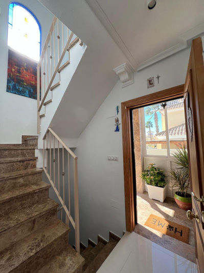 Image No.29-5 Bed Villa for sale