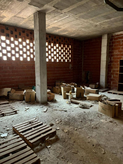 Image No.4-Commercial for sale