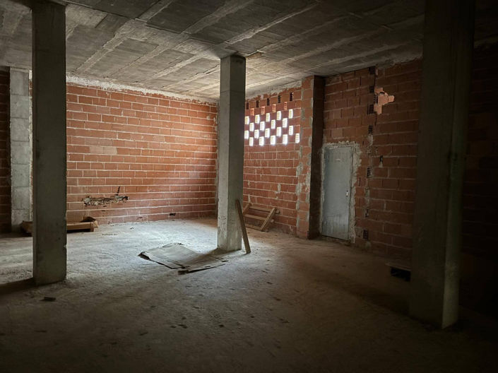 Image No.5-Commercial for sale