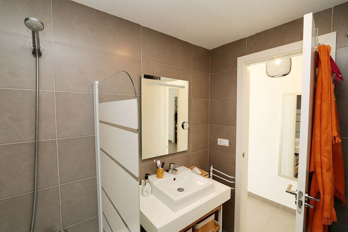 Image No.37-Appartement de 2 chambres à vendre à Valencia