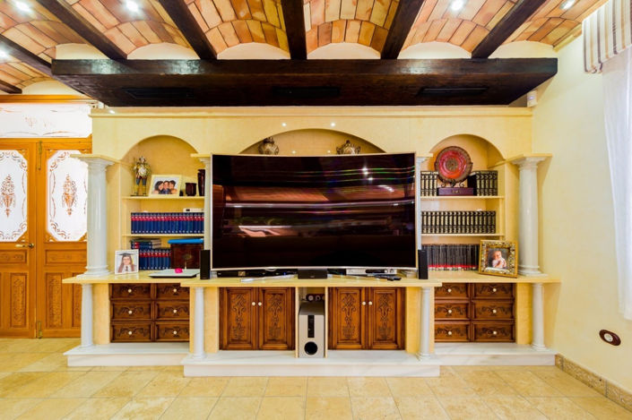 Image No.10-5 Bed Finca for sale