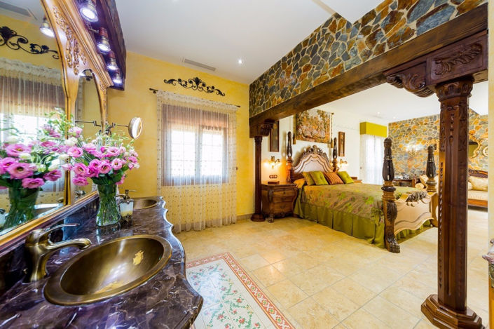 Image No.43-5 Bed Finca for sale