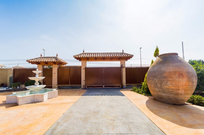 Image No.9-5 Bed Finca for sale