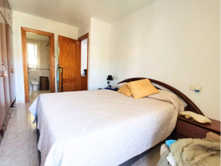 Image No.10-3 Bed Apartment for sale