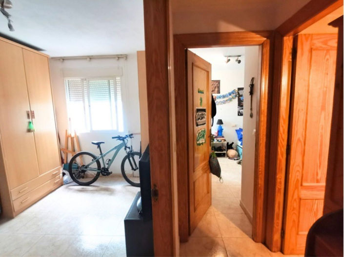 Image No.17-3 Bed Apartment for sale