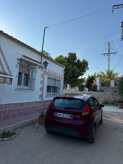 Image No.5-4 Bed Villa for sale