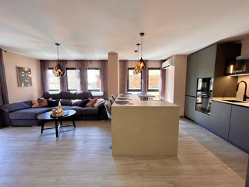 4 Bed Apartment for sale