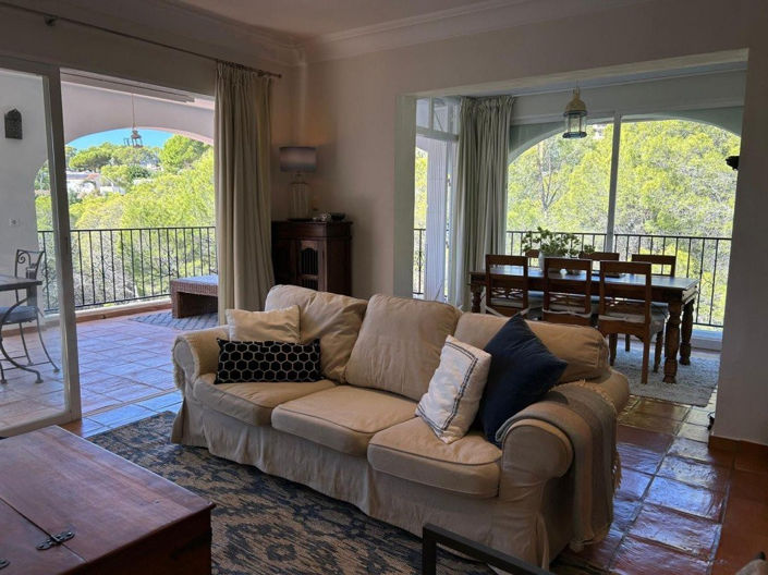 Image No.5-5 Bed Villa for sale