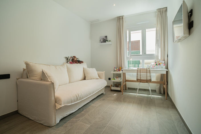 Image No.13-3 Bed Apartment for sale