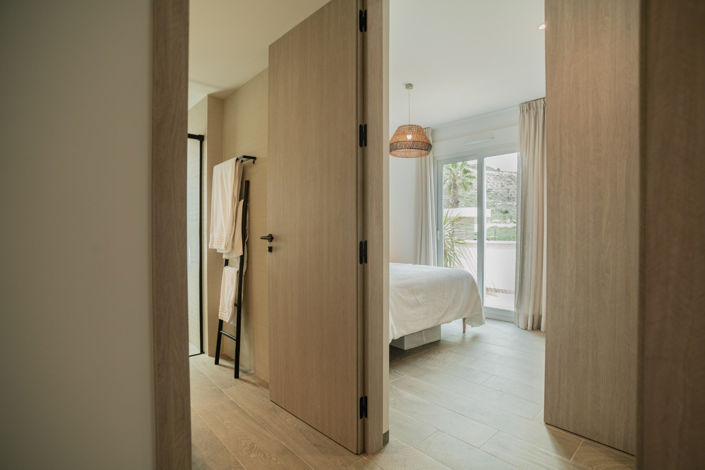 Image No.14-3 Bed Apartment for sale