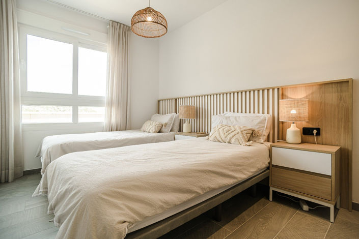 Image No.21-3 Bed Apartment for sale