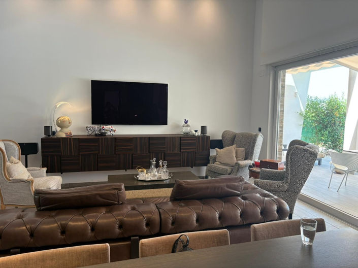 Image No.4-2 Bed Villa for sale