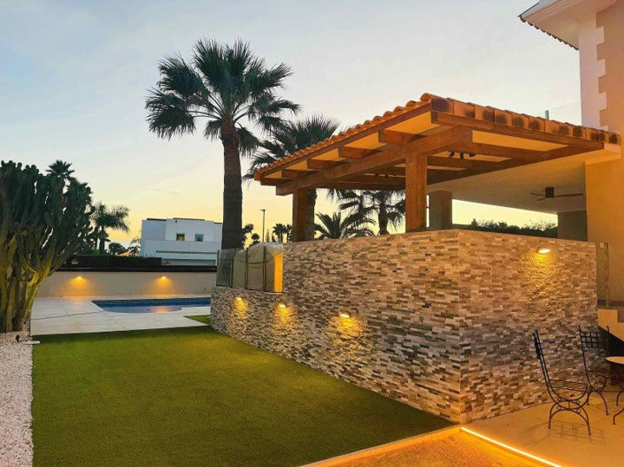 Image No.14-4 Bed Villa for sale