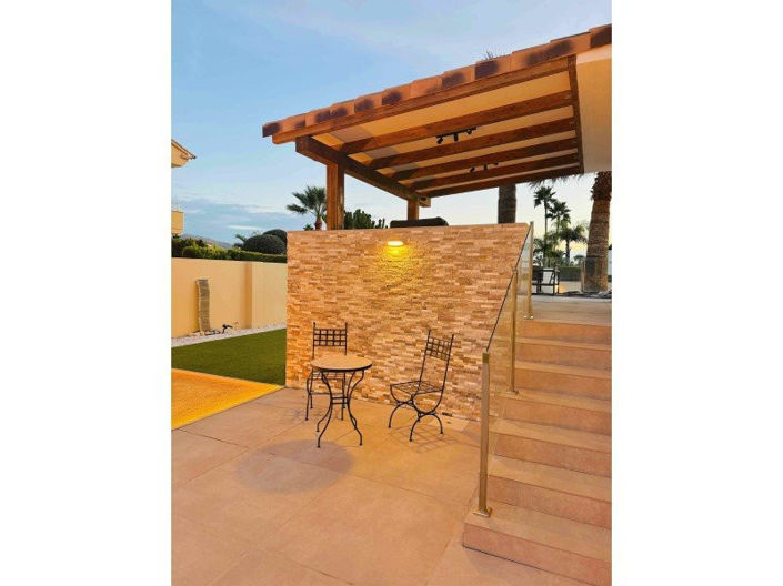 Image No.15-4 Bed Villa for sale